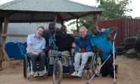 Buster Norsk sammen med kollegaer fra Dansk Handicap Forbund og partnere i Ghana